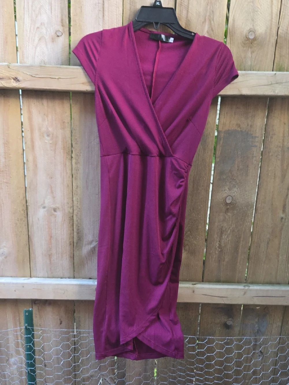 Women's Faux-Wrap Cap Sleeve Dress in Berry